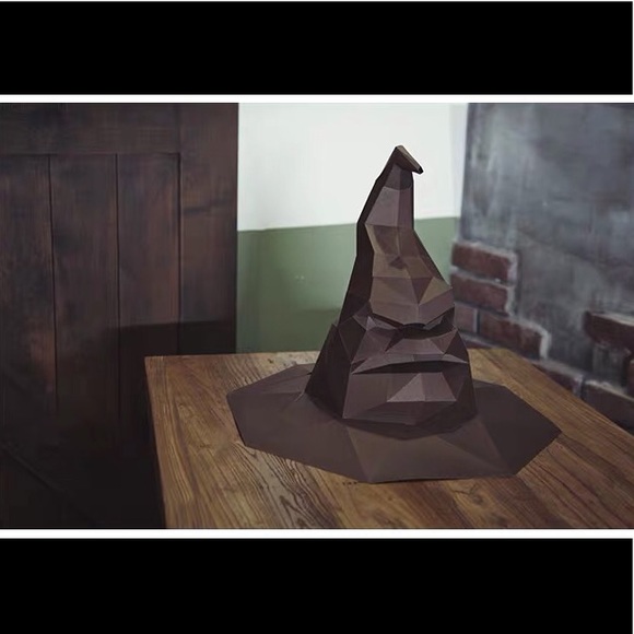 Harry Potter Hogwarts Sorting Hat craft - Picture 1 of 7